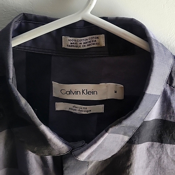 MENS Clavin Klein Dress Shirt plad color Blue black Size M - Picture 2 of 8
